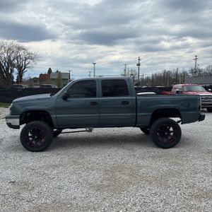 CHEVROLET SILVERADO 1500 - 3