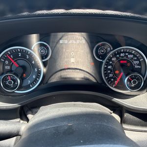 2022 RAM 1500 BIG HORN — миниатюра 43