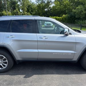 2016 JEEP GRAND CHEROKEE LIMITED — фото 11