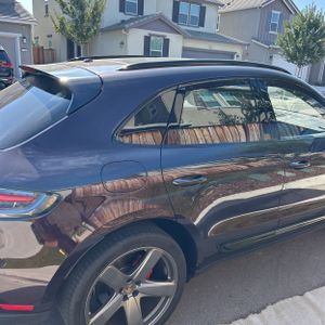 2025 Porsche MACAN S — фото 9