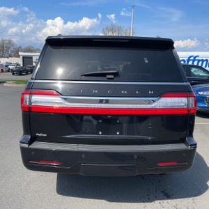 LINCOLN NAVIGATOR RESERVE - 7