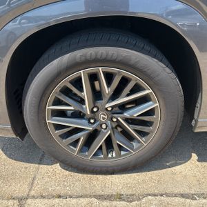 2025 Lexus TX 350 PREMIUM thumbnail 17