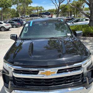 2024 Chevrolet SILVERADO 1500 LT 照片 15