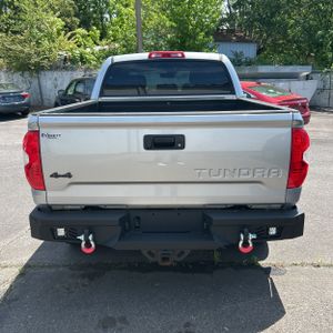 TOYOTA TUNDRA - 7