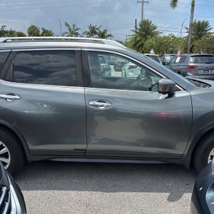 صورة 9 لـ 2018 Nissan ROGUE S