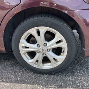 صورة مصغرة 18 لـ 2012 FORD FUSION SE