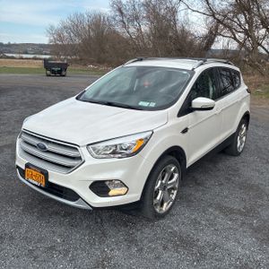 FORD ESCAPE TITANIUM - 1