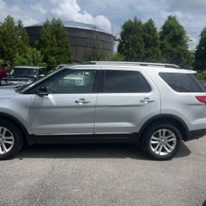 2015 FORD EXPLORER XLT 照片 3