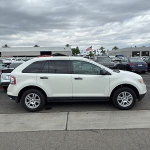 FORD EDGE SE - 9
