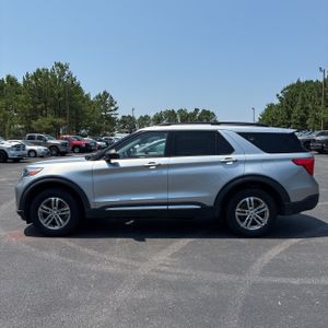 2022 FORD EXPLORER XLT 照片 3