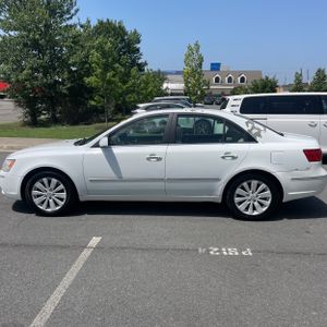 2010 Hyundai SONATA LIMITED 照片 3