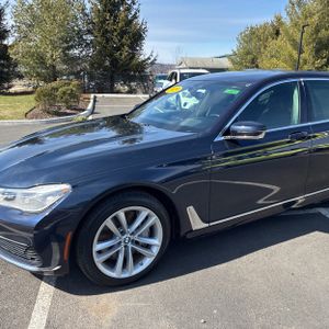 BMW 750I XDRIVE - 2