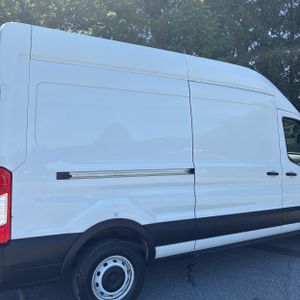 FORD TRANSIT 250 - 9