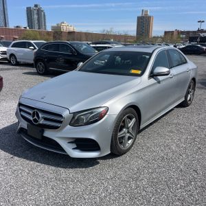 MERCEDES-BENZ E-CLASS - 1