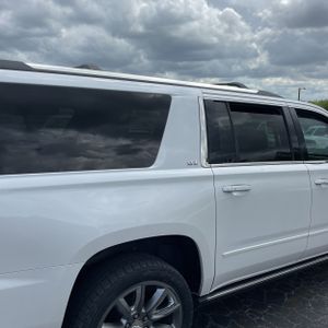 CHEVROLET SUBURBAN LTZ - 9