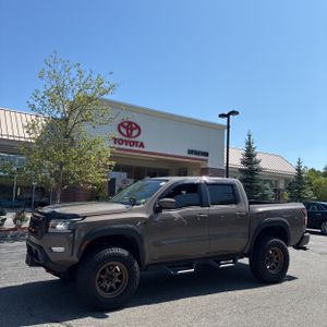 2022 Nissan FRONTIER PRO-4X photo 1