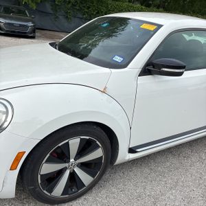 VOLKSWAGEN BEETLE TURBO PZEV - 2