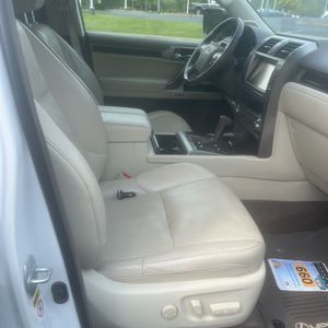 2014 Lexus GX 460 LUXURY — фото 33