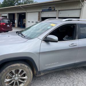 صورة 2 لـ 2019 JEEP CHEROKEE UPLAND