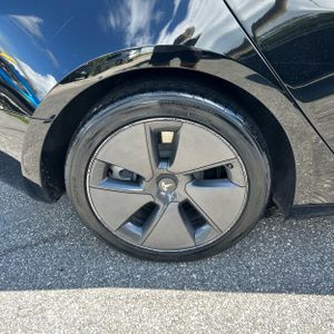 صورة 17 لـ 2022 Tesla MODEL 3 BASE
