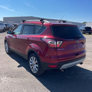 صورة 5 لـ 2017 FORD ESCAPE TITANIUM