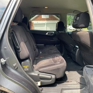 2014 Nissan PATHFINDER SV 照片 35