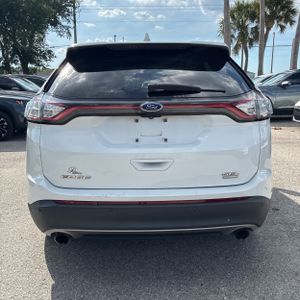 FORD EDGE SEL - 7