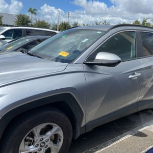 2023 Hyundai TUCSON SEL — фото 2