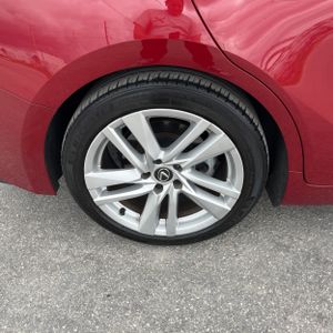 2024 Lexus IS 300 BASE — миниатюра 19