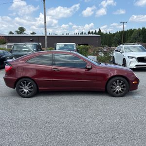 2002 Mercedes-BENZ C-CLASS photo 10