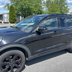 FORD EXPLORER ST - 2