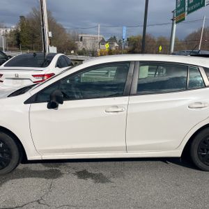 SUBARU IMPREZA 2.0I - 4