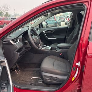 2025 Toyota RAV4 HYBRID XLE — миниатюра 32