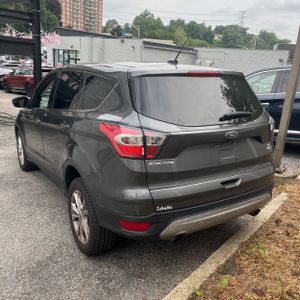2017 FORD ESCAPE SE 照片 5