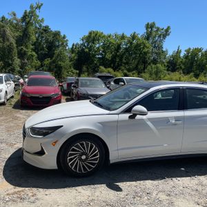 HYUNDAI SONATA HYBRID LIMITED - 2