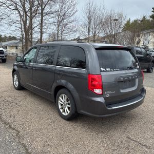 DODGE GRAND CARAVAN SXT - 3