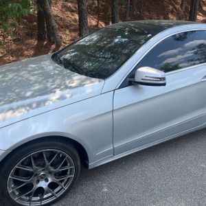 MERCEDES-BENZ E-CLASS - 2