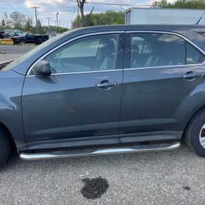 CHEVROLET EQUINOX LS - 4