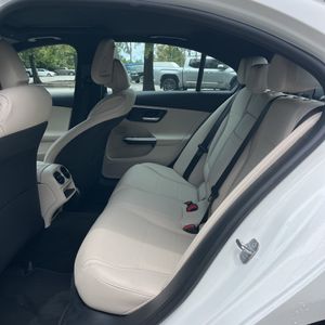 صورة مصغرة 34 لـ 2024 Mercedes-BENZ C-CLASS