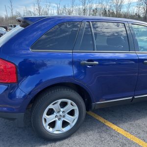 FORD EDGE SE - 9