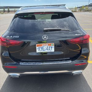 MERCEDES-BENZ GLA - 7