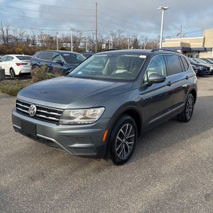 VOLKSWAGEN TIGUAN SE 4MOTION - 1