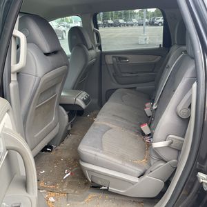 2015 Chevrolet TRAVERSE LS — миниатюра 33