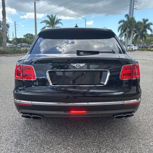 صورة 7 لـ 2019 Bentley BENTAYGA V8