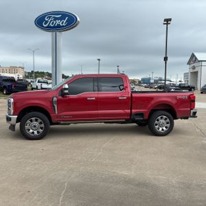 FORD F-250 SUPER DUTY LARIAT - 3