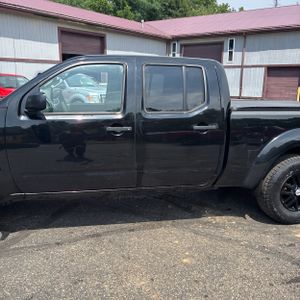 صورة 4 لـ 2014 Nissan FRONTIER SV