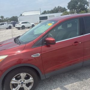 صورة 2 لـ 2016 FORD ESCAPE SE