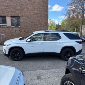 CHEVROLET TRAVERSE LS - 3