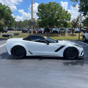 CHEVROLET CORVETTE - 10