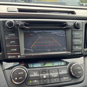 صورة 38 لـ 2017 Toyota RAV4 XLE